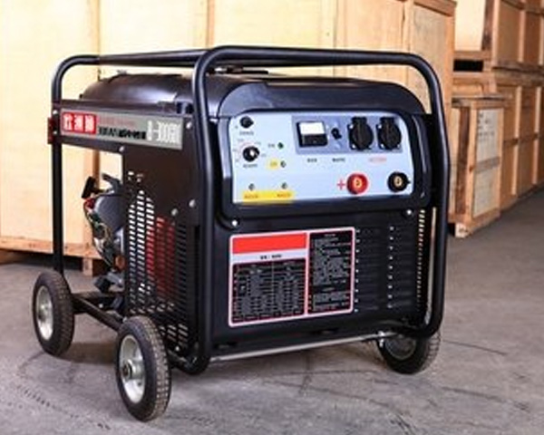 成都流动摊贩福音：汽油发电机组小巧体积适配摊位，轻松带动冷藏与照明设备